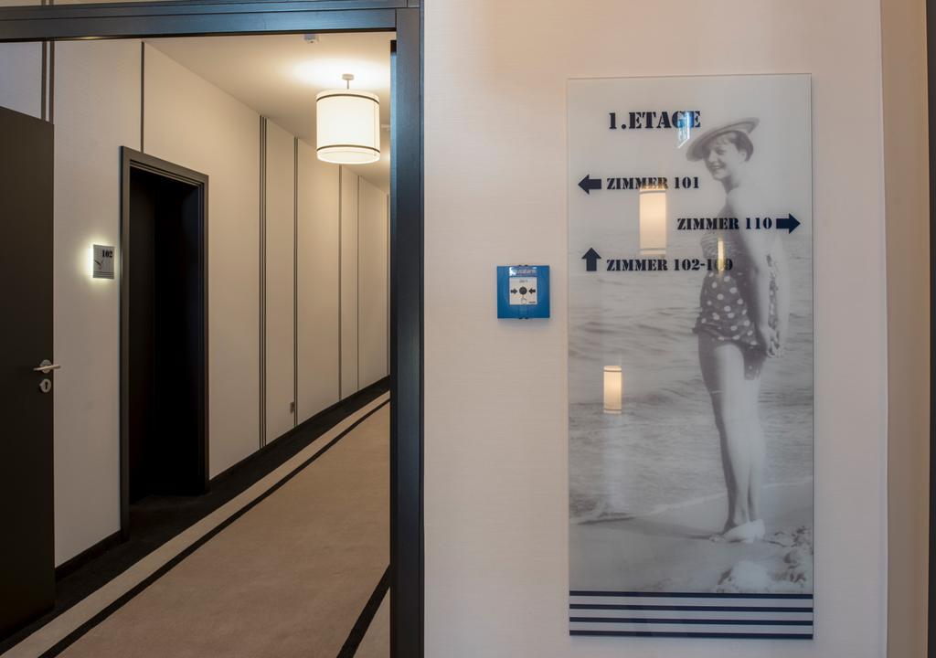 Hotel Am Leuchtturm Rostock Extérieur photo