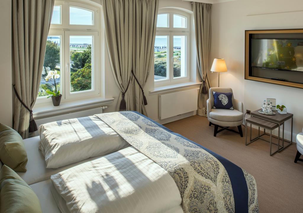 Hotel Am Leuchtturm Rostock Extérieur photo