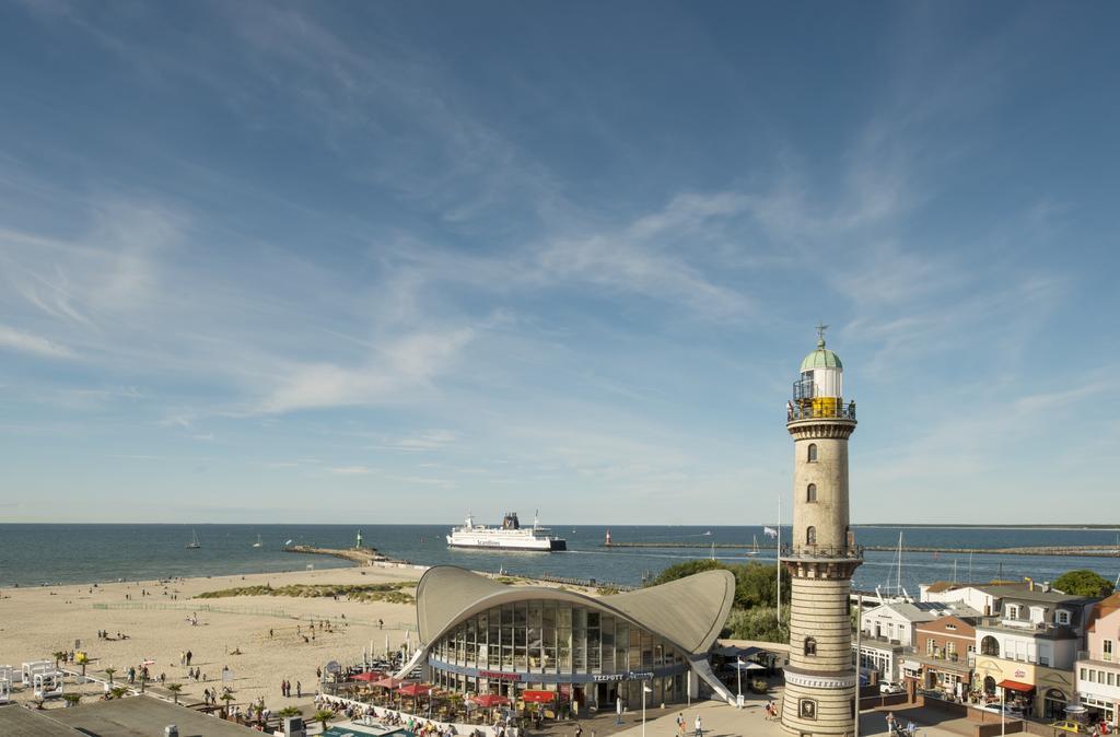 Hotel Am Leuchtturm Rostock Extérieur photo